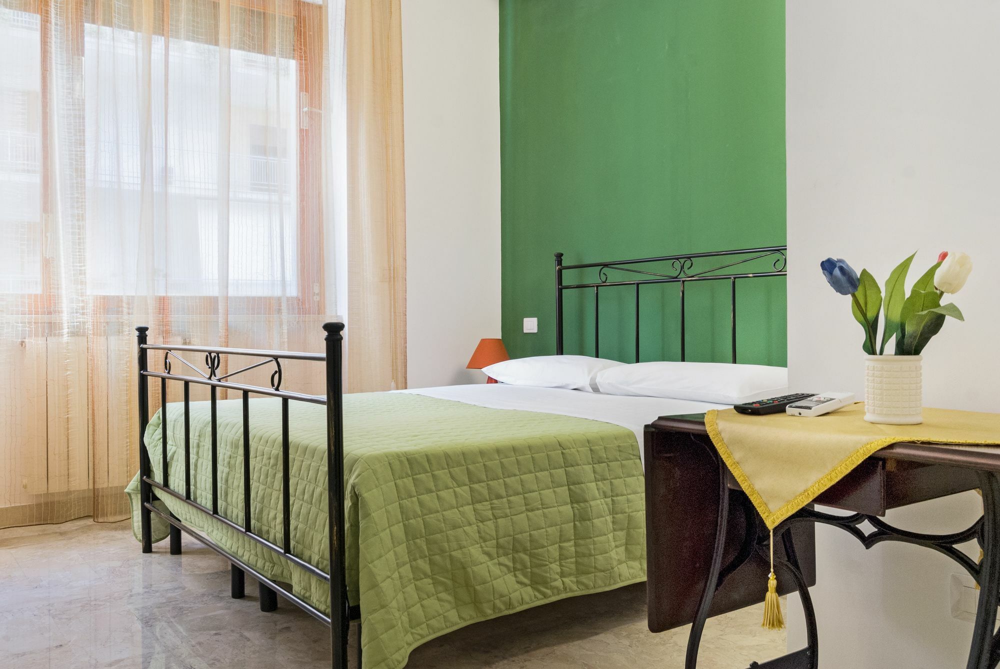 Bed and Breakfast Il Tacco Dello Stivale Lecce Exterior foto